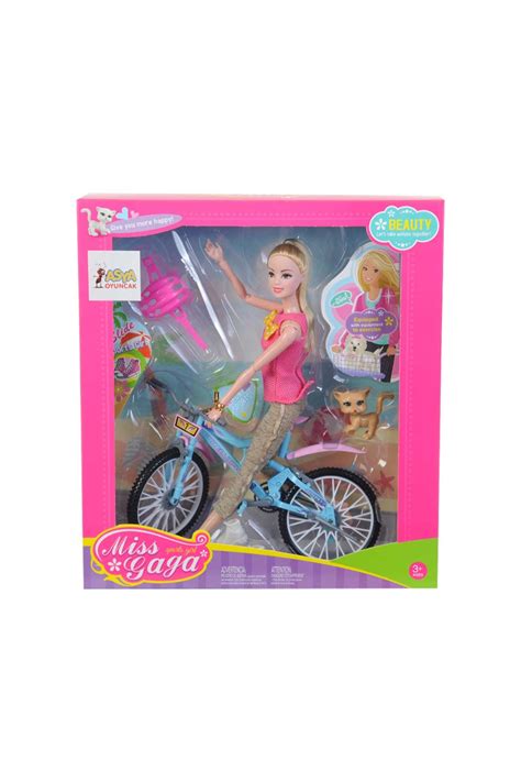 bisiklet süren barbie